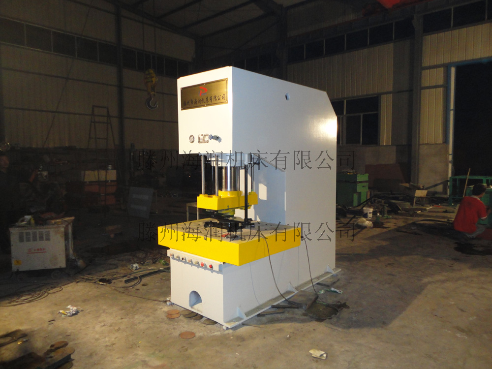 160T開(kāi)式單柱液壓機(jī)