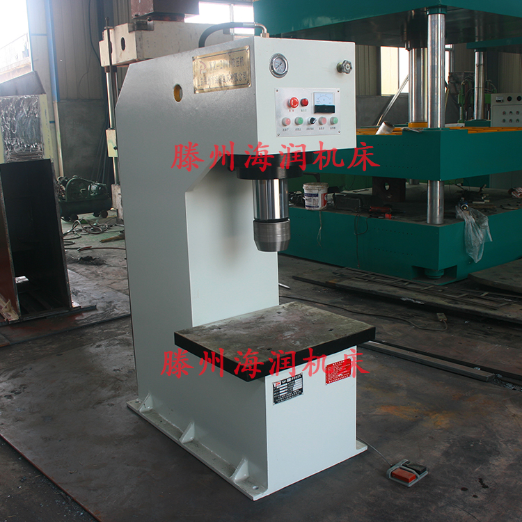 單臂沖孔液壓機(jī) 裝配擠壓油壓機(jī)